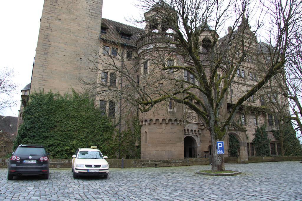 Hotel Am Schloss Neuenstein Neuenstein  Extérieur photo